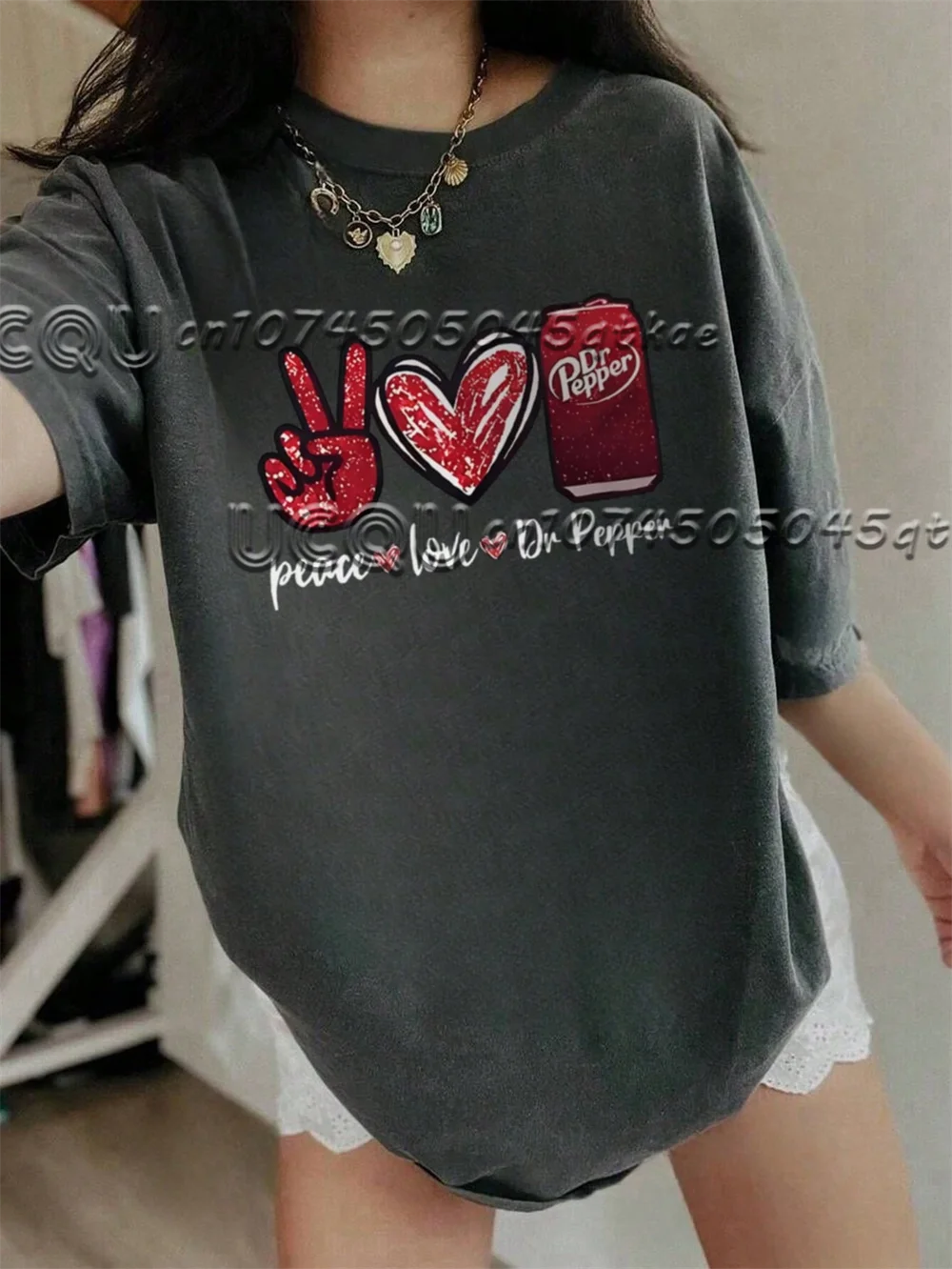 Peace&Love&Pepper Print Cotton Tshirt Summer Women's Loose Comfortable Soda Love Pattern Short Sleeve Fashion Casual Tee Y2K Top
Peace&Love&Pepper Print Cotton Tshirt Summer Women's Loose Comfortable Soda Love Pattern Short Sleeve Fashion Casual Tee Y2K Top