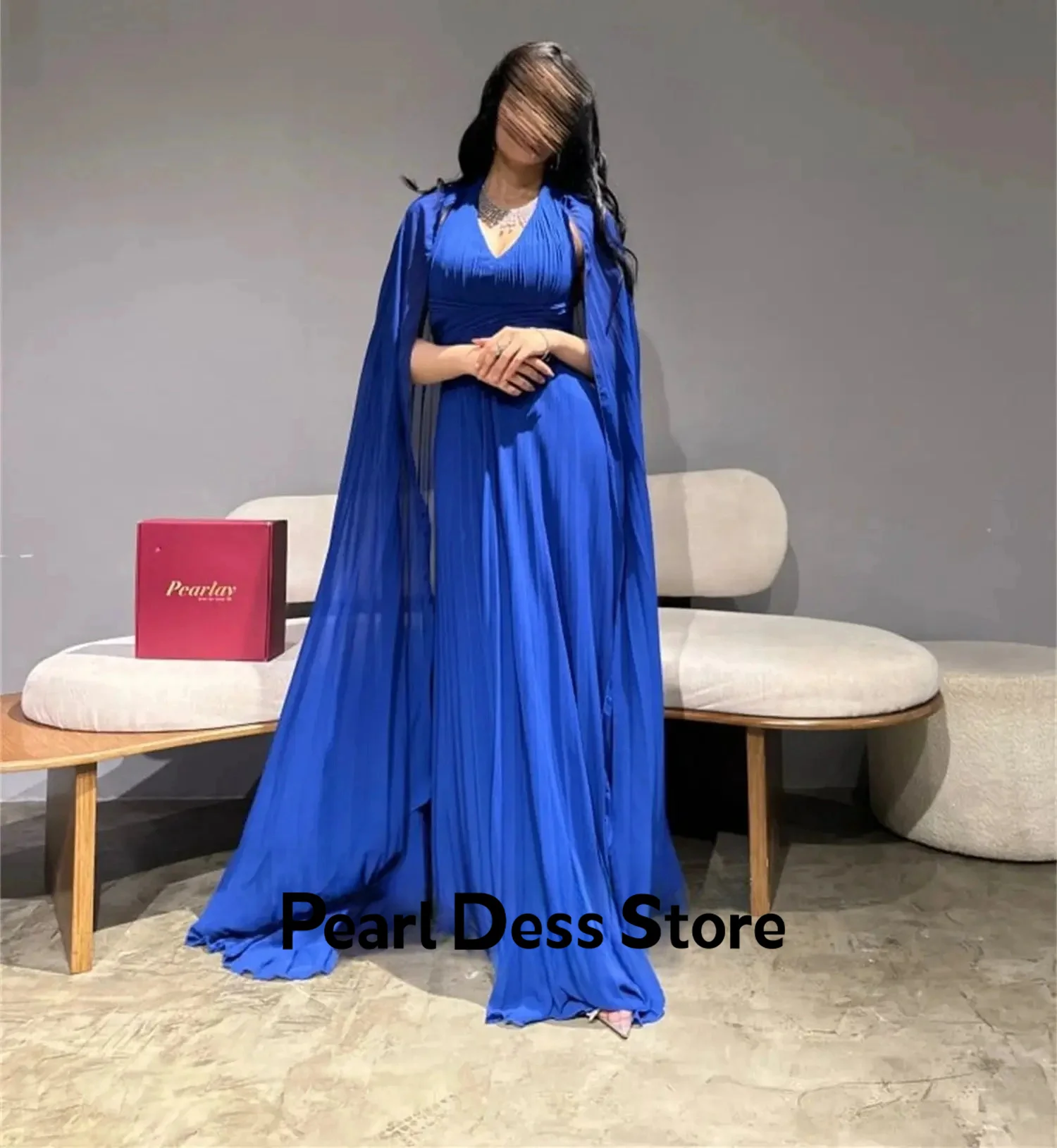 Blue chiffon shawl evening gown V-neck for Eid al Fitr wedding party gown cocktail party dress ready to wear 2024 luxury
Blue chiffon shawl evening gown V-neck for Eid al Fitr wedding party gown cocktail party dress ready to wear 2024 luxury