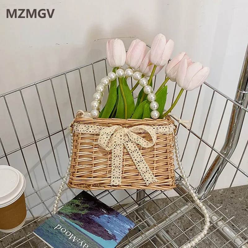 Forest Style Hollow Out Rattan Weaving Small Square Straw Bag Summer Fashion Bohemia Single Crossbody Bag Fashion Pearl Chain
Forest Style Hollow Out Rattan Weaving Small Square Straw Bag Summer Fashion Bohemia Single Crossbody Bag Fashion Pearl Chain