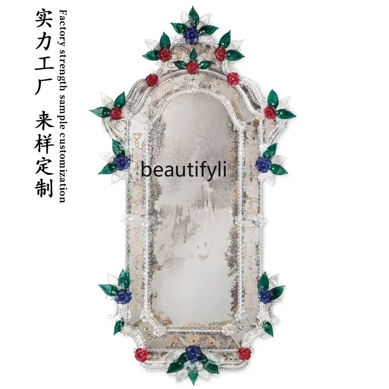 B05 Wall decoration silver-white decorative makeup mirror, table comb rattan weaving, fill light mirror
B05 Wall decoration silver-white decorative makeup mirror, table comb rattan weaving, fill light mirror