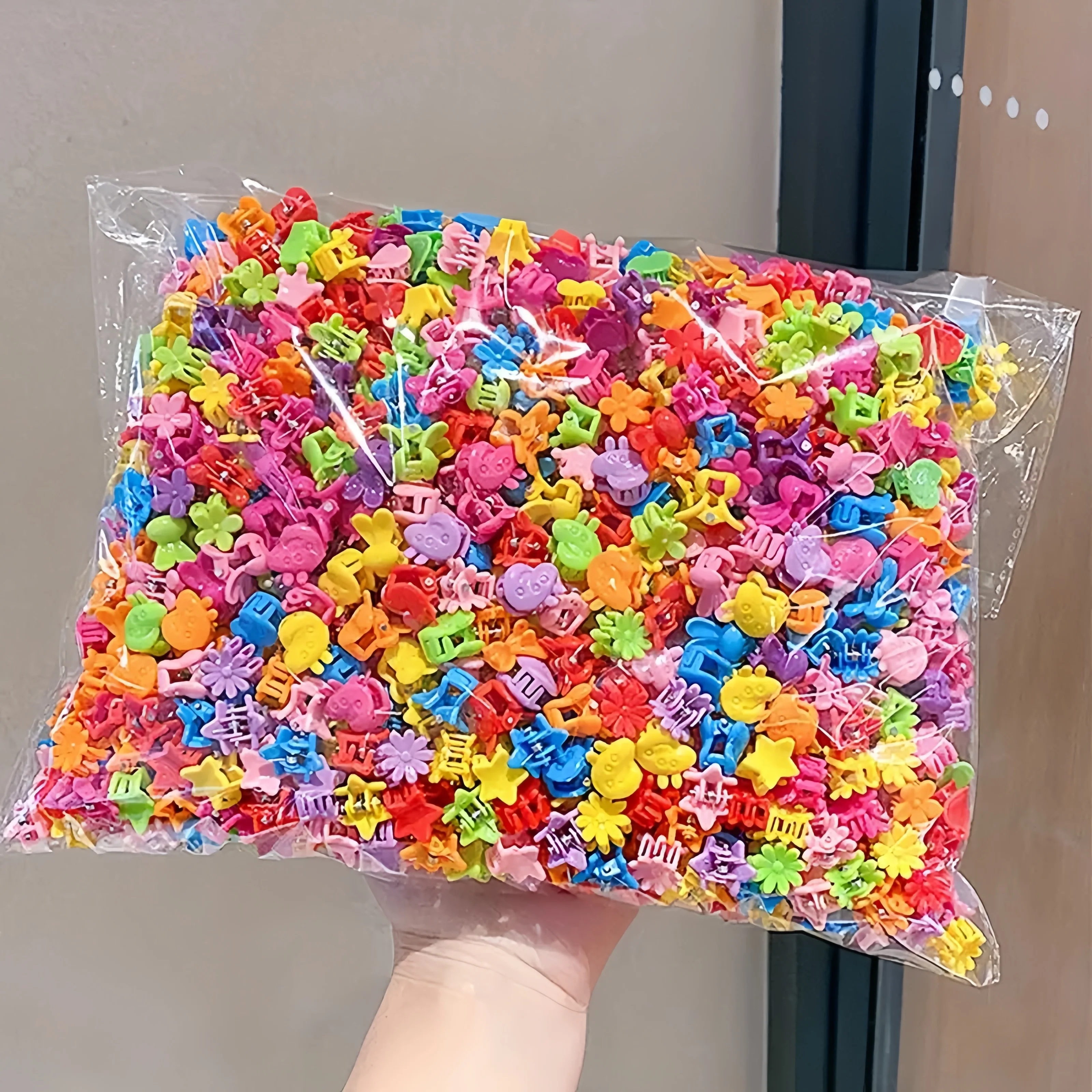 100Pcs Cute Princess Hair Clips Sweet Mini Hair Accessories Durable Comfortable Hair Barrettes Festival Daily Decor
100Pcs Cute Princess Hair Clips Sweet Mini Hair Accessories Durable Comfortable Hair Barrettes Festival Daily Decor