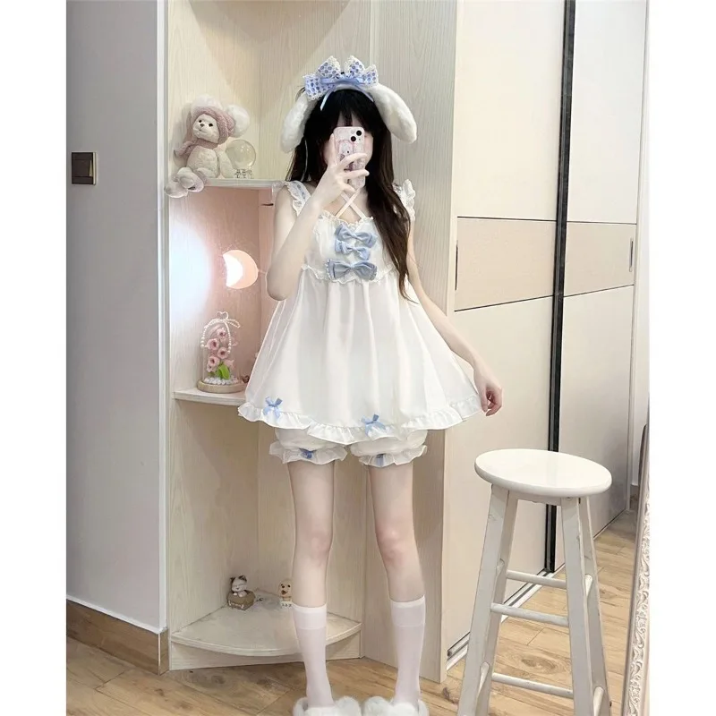 Japanese Sweet Summer Casual Girl Two Piece Set Pajamas Harajuku Constrast Color Bow Appliques Kawaii Girl Sleeplwear Y2k Shorts
Japanese Sweet Summer Casual Girl Two Piece Set Pajamas Harajuku Constrast Color Bow Appliques Kawaii Girl Sleeplwear Y2k Shorts