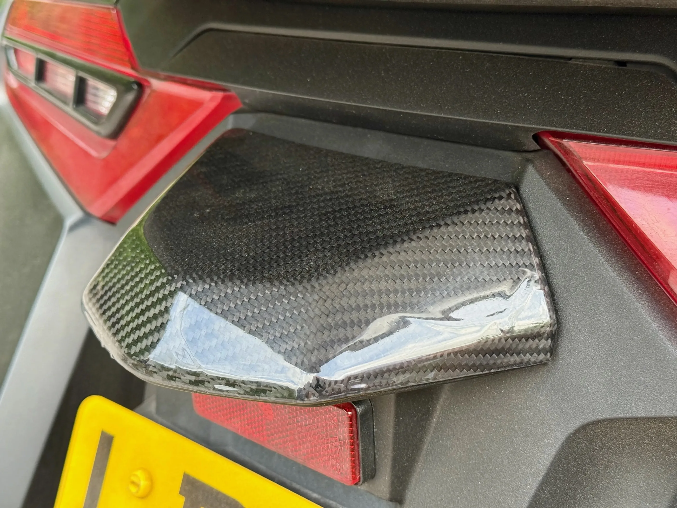 For Honda GL1800 F6B 2018 -2025 Gold Wing Goldwing Carbon Fiber Motorcycle accessories rear tail lamp cover Protective cover
For Honda GL1800 F6B 2018 -2025 Gold Wing Goldwing Carbon Fiber Motorcycle accessories rear tail lamp cover Protective cover