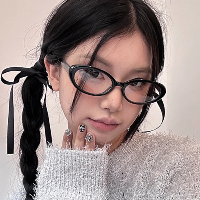 Fashion Hip-hop Y2K Millennium Glasses Vintage Style Premium Oval Black Frame Glasses Sweet Cool Narrow Small Oval Eyeglass
Fashion Hip-hop Y2K Millennium Glasses Vintage Style Premium Oval Black Frame Glasses Sweet Cool Narrow Small Oval Eyeglass