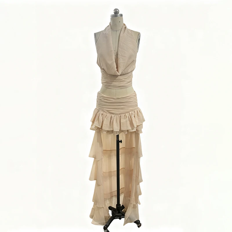 2 Piece Skirt Sets for Women Summer Halter V Neck Sleeveless Crop Tank Top and Smocked Tiered Maxi Skirt Casual Going Out Sets
2 Piece Skirt Sets for Women Summer Halter V Neck Sleeveless Crop Tank Top and Smocked Tiered Maxi Skirt Casual Going Out Sets