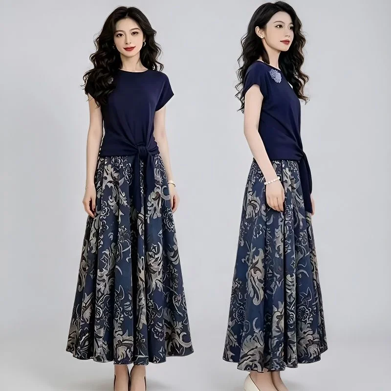 Fashionable Floral Print T-Shirt And Short Skirt Set Women's Summer Sleeveless Belted Dress High Waist Breathable Polyester B...
Fashionable Floral Print T-Shirt And Short Skirt Set Women's Summer Sleeveless Belted Dress High Waist Breathable Polyester B...