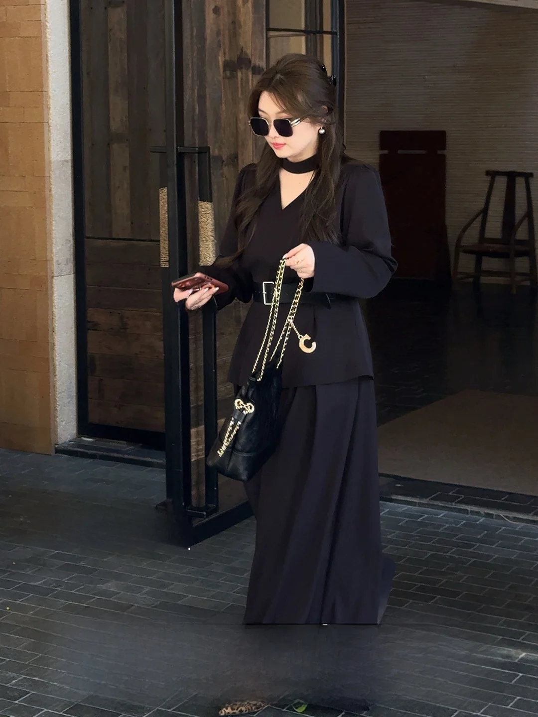 Ele Bla V-ne Two-piece Set Korean Sle Loose Fit Long Sve Adult Spring Faion Ensemble by Miss ng
Ele Bla V-ne Two-piece Set Korean Sle Loose Fit Long Sve Adult Spring Faion Ensemble by Miss ng