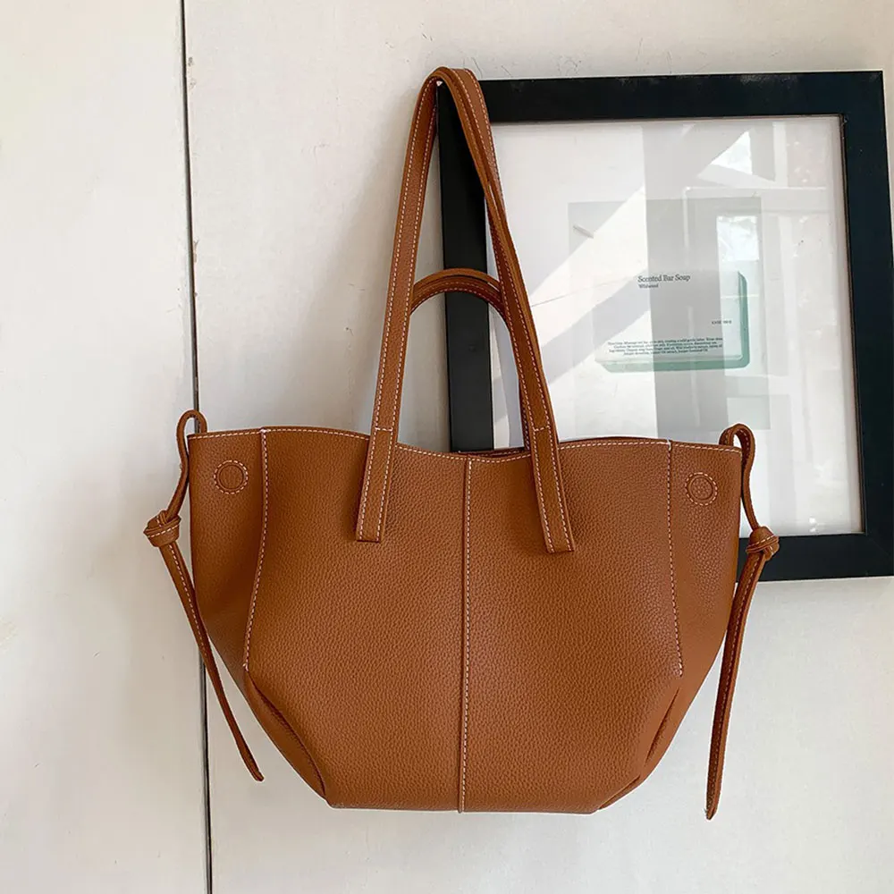 High Quality Fashion Trendy Pu Leather Handbag Shoulder Women'S Bucket Tote Bags Manufacturers
High Quality Fashion Trendy Pu Leather Handbag Shoulder Women'S Bucket Tote Bags Manufacturers