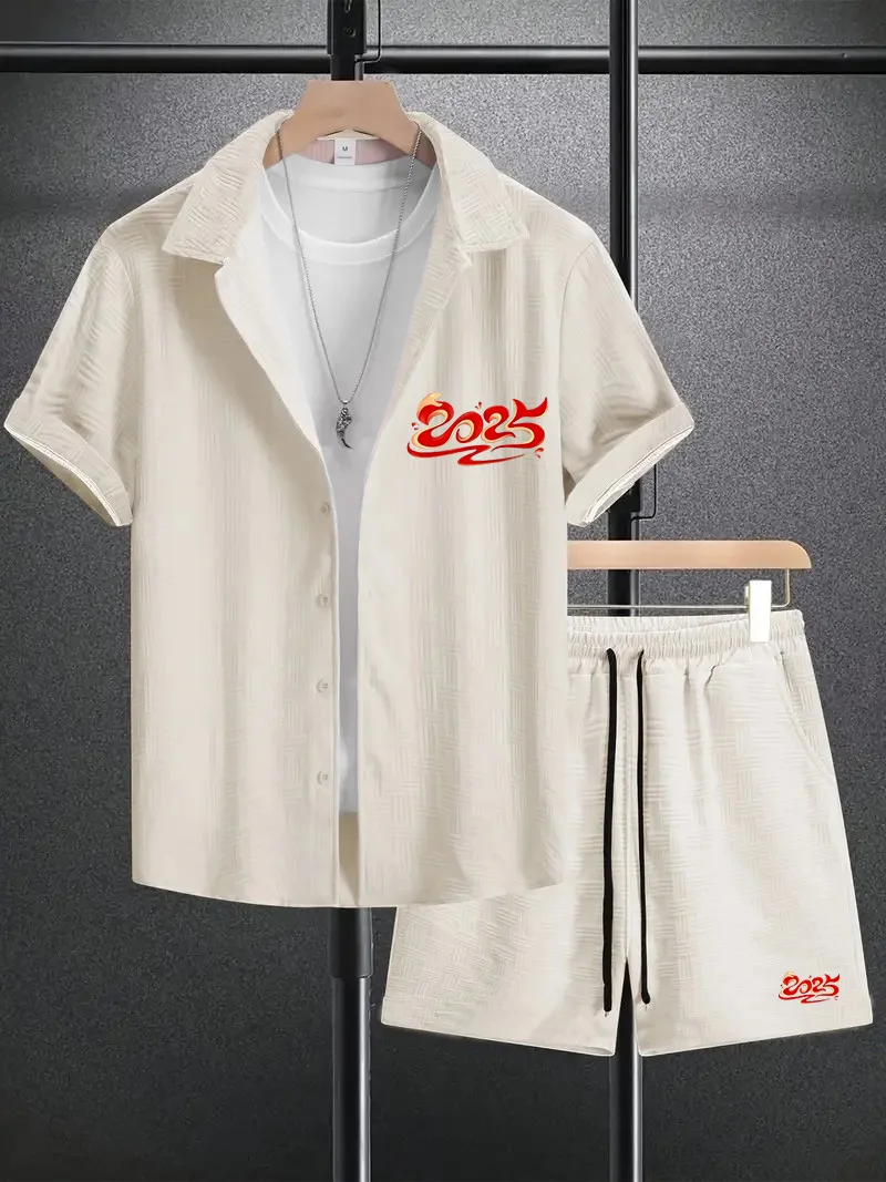 Men's new spring/summer striped jacquard shirt shorts 2-piece set, simple and fashionable.
Men's new spring/summer striped jacquard shirt shorts 2-piece set, simple and fashionable.