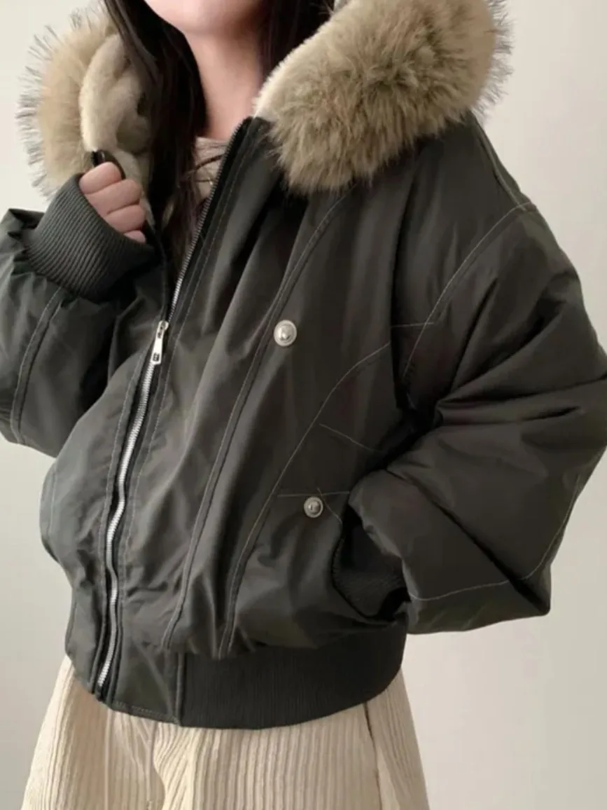 Зимняя куртка-пуховик в стиле ретро с меховым воротником на молнии с капюшоном на подкладке, свободная рабочая одежда в американском стиле, шикарное длинное пальто S...
Зимняя куртка-пуховик в стиле ретро с меховым воротником на молнии с капюшоном на подкладке, свободная рабочая одежда в американском стиле, шикарное длинное пальто S...