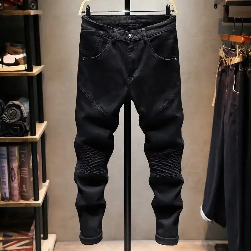 High-end 2025 Black Slim Designer Clothes Streetwear Men New Autumn Washed Casual Pleated Pencil Pants Black Jeans Trousers
High-end 2025 Black Slim Designer Clothes Streetwear Men New Autumn Washed Casual Pleated Pencil Pants Black Jeans Trousers