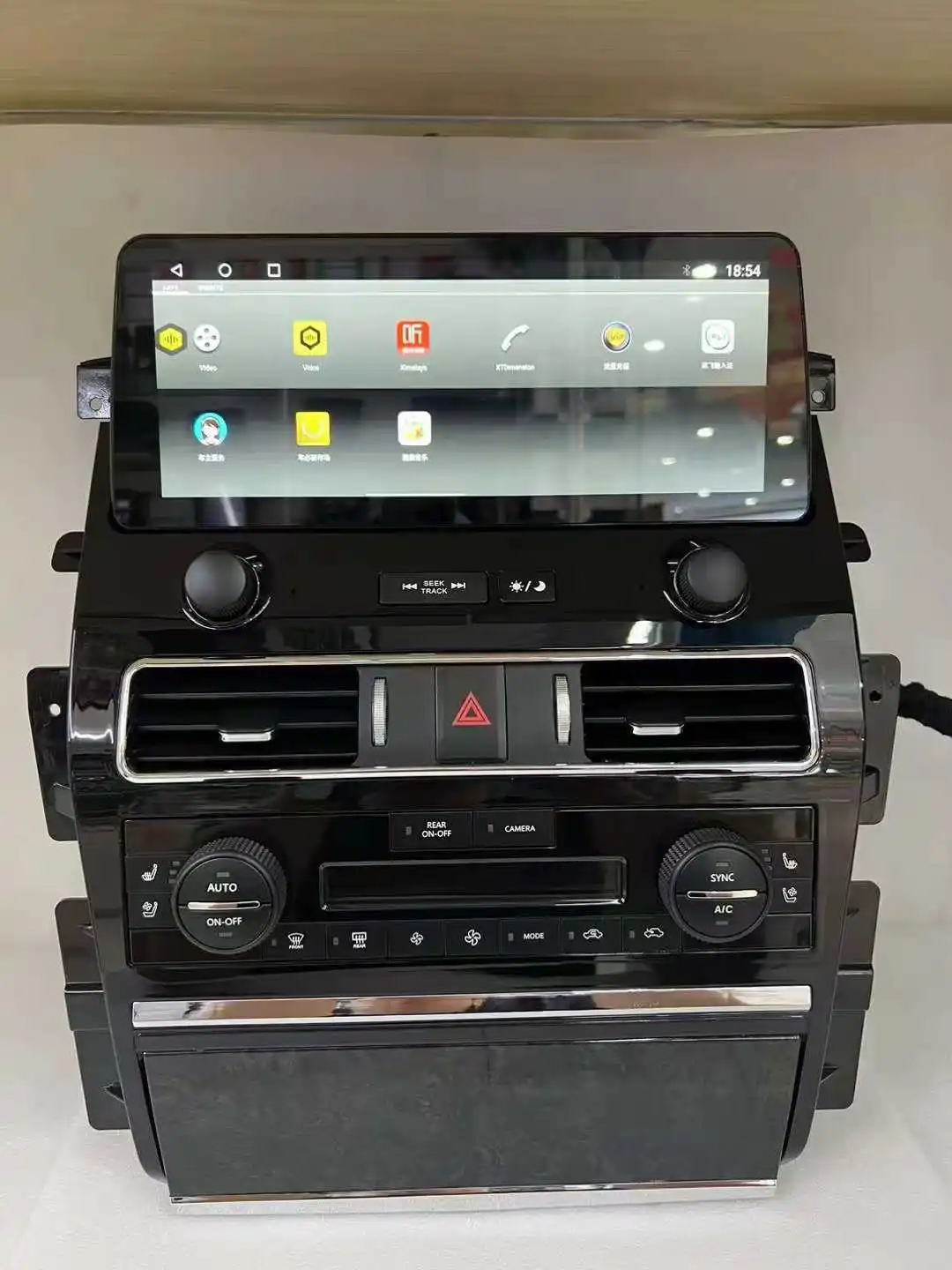 12.3-inch HD smart Android radio touch screen car dvd player carplay gps navigation multimedia for Nissan Armada Patrol 14-20
12.3-inch HD smart Android radio touch screen car dvd player carplay gps navigation multimedia for Nissan Armada Patrol 14-20