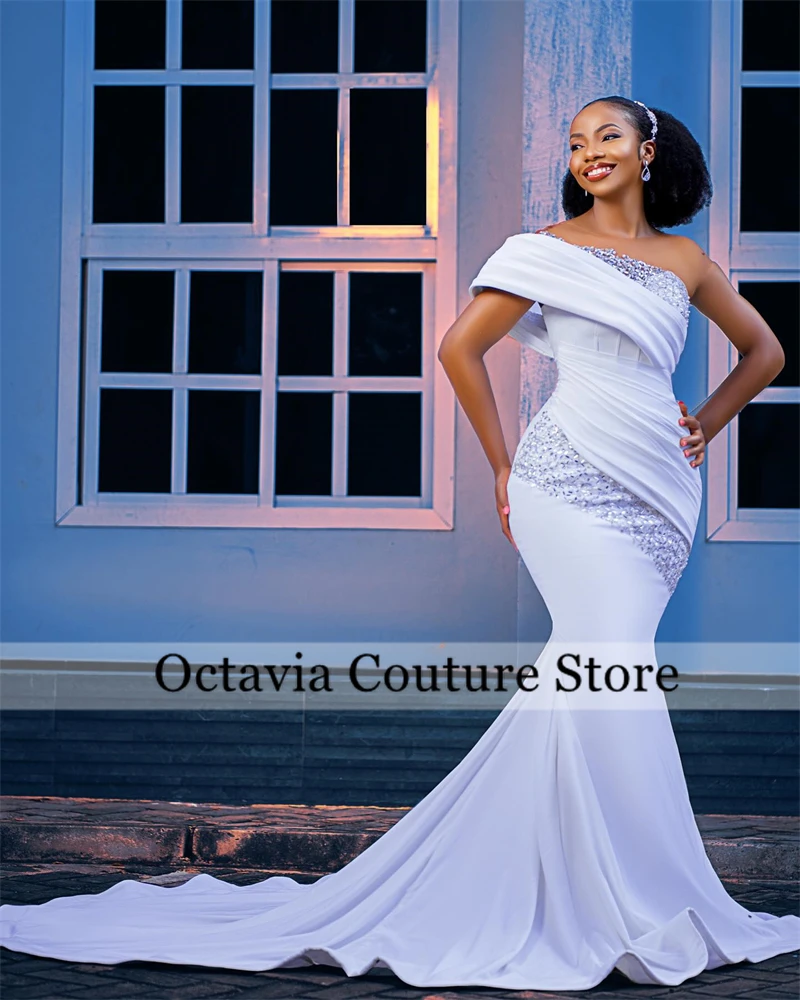 Impeccable White One Shoulder Beach Wedding Dresses 2024 Bead Crystal Formal Gown Pleats Bridal Dress hochzeitskleid Customized
Impeccable White One Shoulder Beach Wedding Dresses 2024 Bead Crystal Formal Gown Pleats Bridal Dress hochzeitskleid Customized