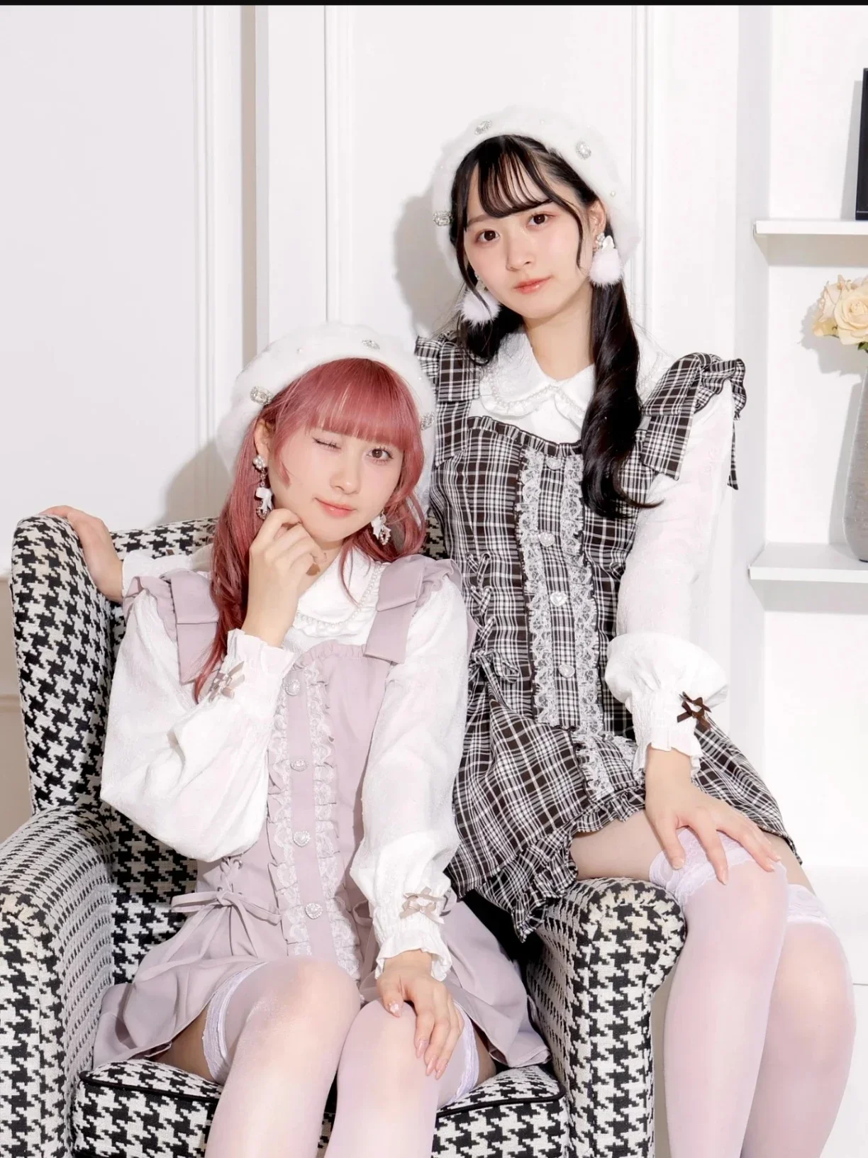 Japanese Dress Two Piece Sets Mine Sweet Girls Lace-Up Long Sleeve Waist Plaid Dress Leggings Shorts Cute Lolita Girls Sets
Japanese Dress Two Piece Sets Mine Sweet Girls Lace-Up Long Sleeve Waist Plaid Dress Leggings Shorts Cute Lolita Girls Sets