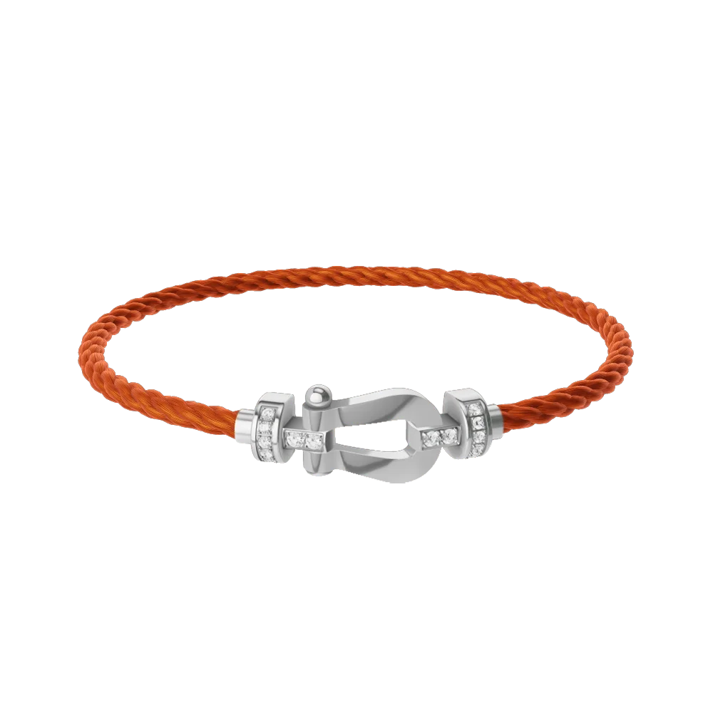 925 sterling silver horseshoe-shaped half-diamond bracelet - M size
925 sterling silver horseshoe-shaped half-diamond bracelet - M size