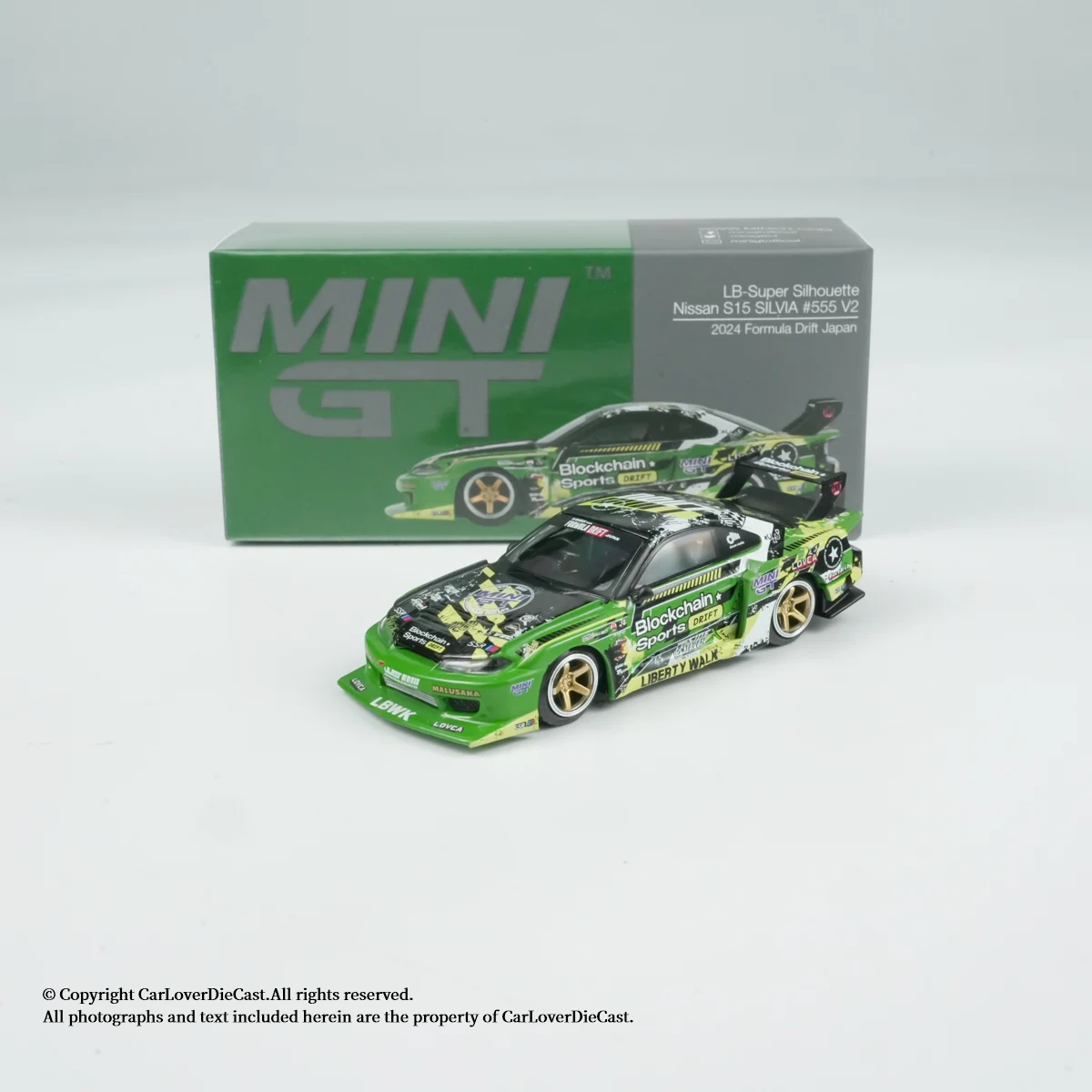 MINIGT 1:64 Nissan LB-Super Silhouette S15 SILVIA #555 V2 2024 Alloy Car Model
MINIGT 1:64 Nissan LB-Super Silhouette S15 SILVIA #555 V2 2024 Alloy Car Model