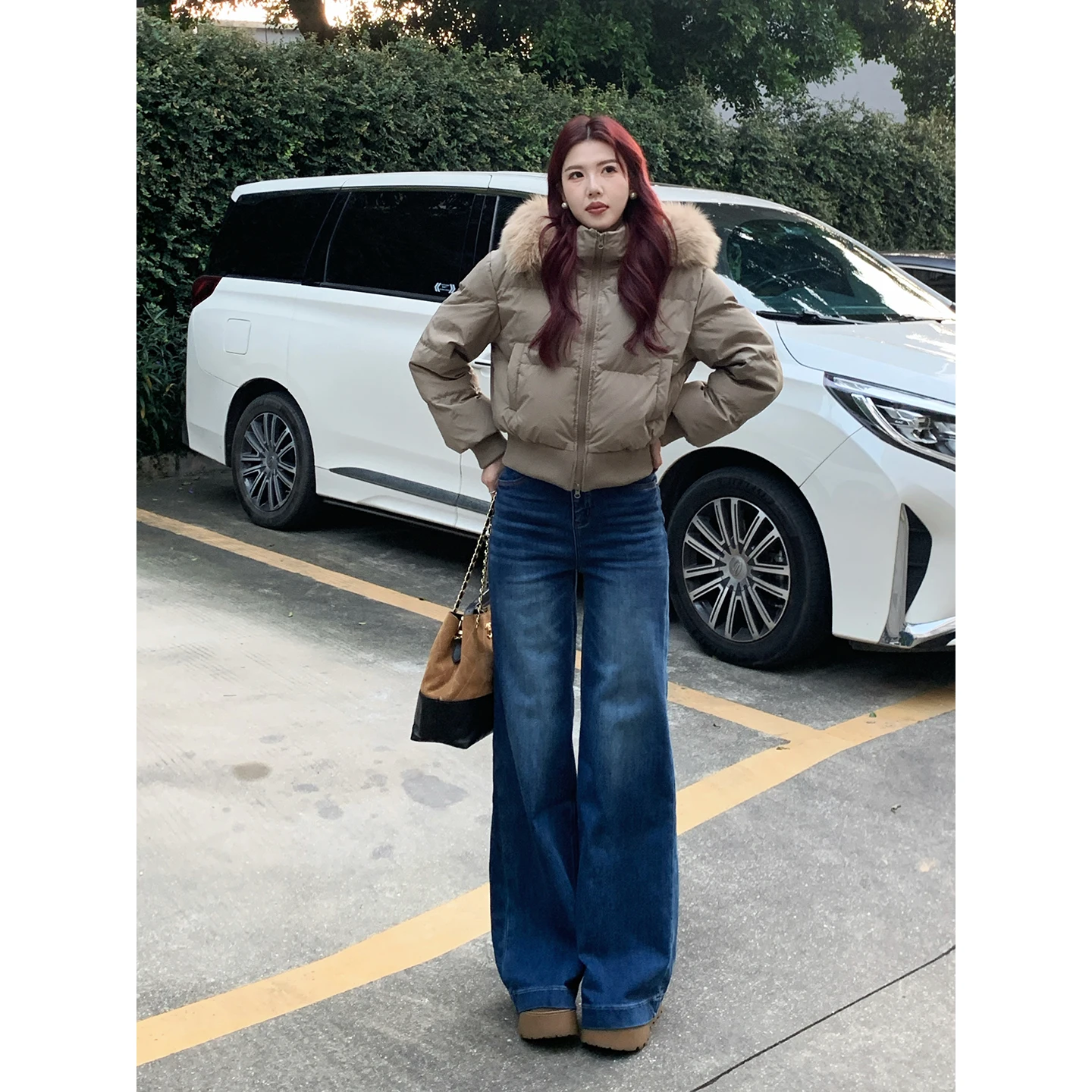 Джинсы с высокой талией и широкими штанинами на флисовой подкладке, женские зимние брюки Berlin Blue Sweet And Spicy Sle MIMOSA BEAU
Джинсы с высокой талией и широкими штанинами на флисовой подкладке, женские зимние брюки Berlin Blue Sweet And Spicy Sle MIMOSA BEAU