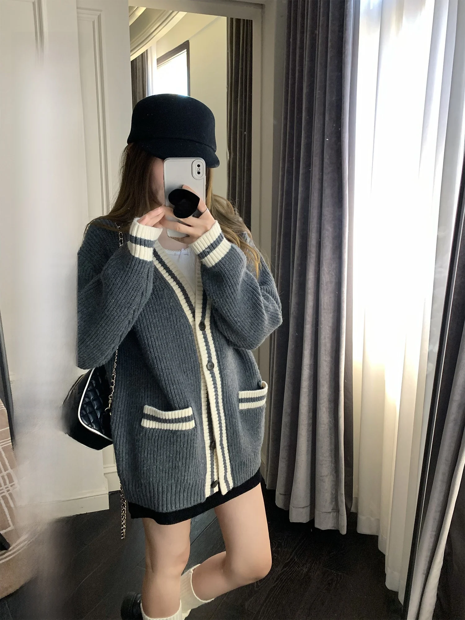 Женский вязаный кардиган Hhi Oxygen Release Plan с V-образным вырезом, осенний дизайн, уникальная вязаная одежда
Женский вязаный кардиган Hhi Oxygen Release Plan с V-образным вырезом, осенний дизайн, уникальная вязаная одежда