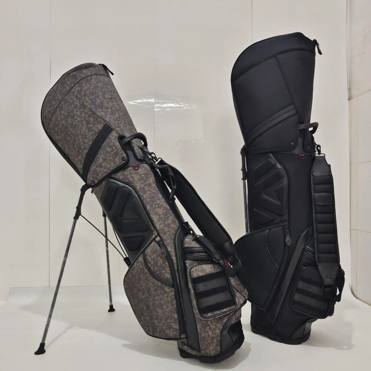 Men’s Golf Stand Bag – Lightweight Nylon, Waterproof & Portable, Multi-Functional Club Carrier with Legs
Men’s Golf Stand Bag – Lightweight Nylon, Waterproof & Portable, Multi-Functional Club Carrier with Legs