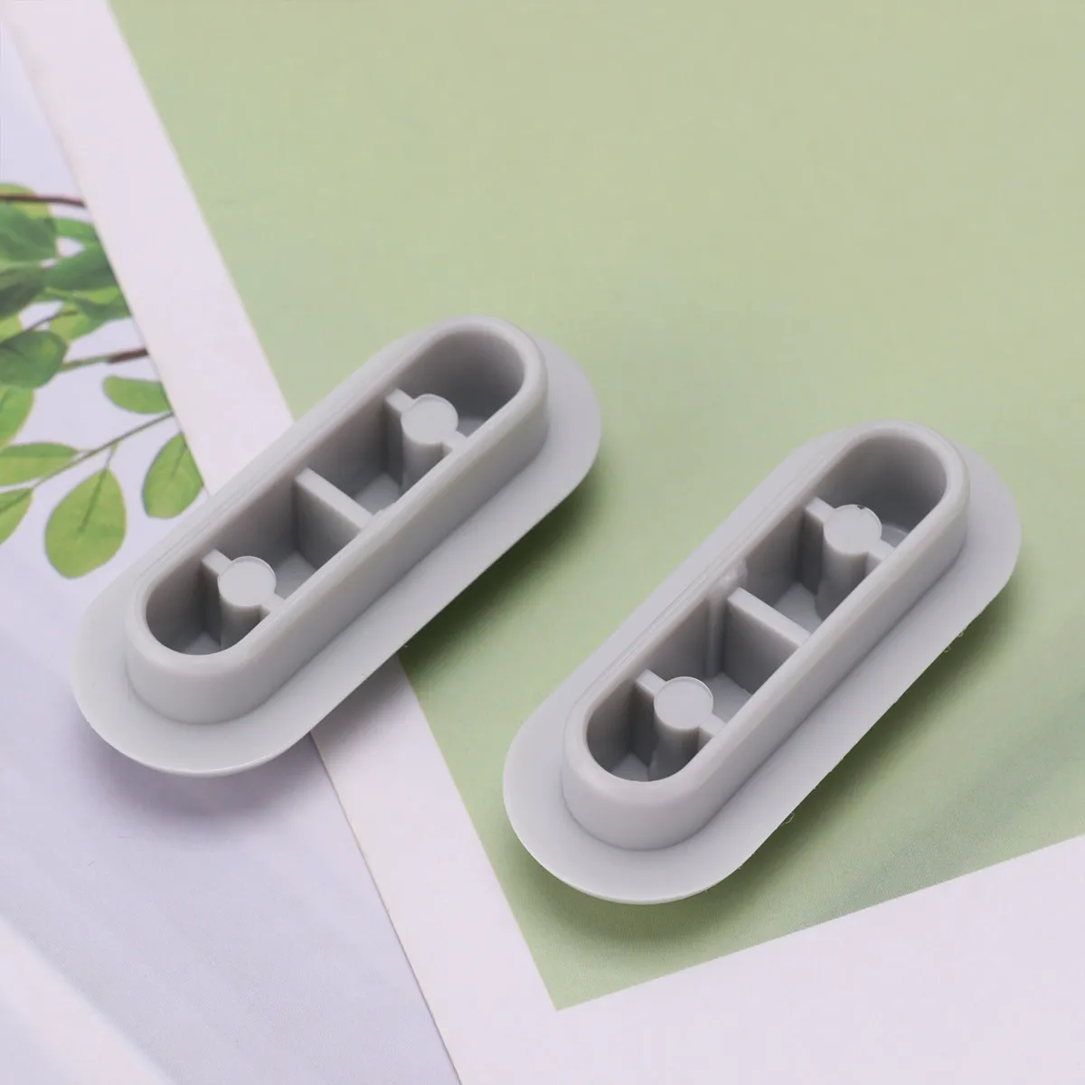 2Pcs Toilet Seat Bumper Grey Plastic Cushioning Pad Antislip Gasket Spacer for Universal Toilet Seat Height Adjustment
2Pcs Toilet Seat Bumper Grey Plastic Cushioning Pad Antislip Gasket Spacer for Universal Toilet Seat Height Adjustment