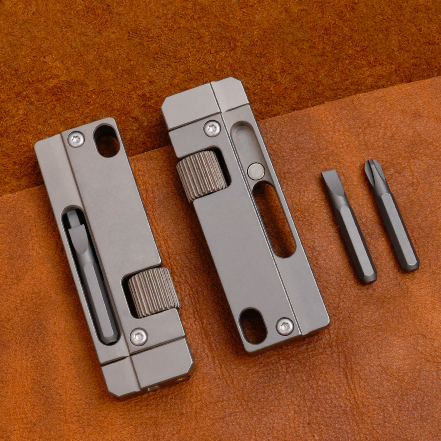 Multifunctional EDC Tool Titanium Alloy Screwdriver Hand Tool Combination Adjustable Hex Wrench Thickening Durable Outdoor Tools
Multifunctional EDC Tool Titanium Alloy Screwdriver Hand Tool Combination Adjustable Hex Wrench Thickening Durable Outdoor Tools