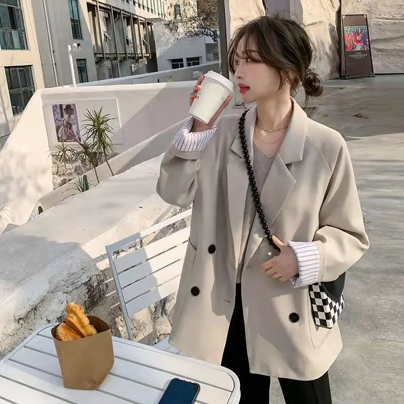 Korean Loose Casual Small Suit Jacket Spring and Autumn New Korean Version Suit Small Design Jacket
Korean Loose Casual Small Suit Jacket Spring and Autumn New Korean Version Suit Small Design Jacket