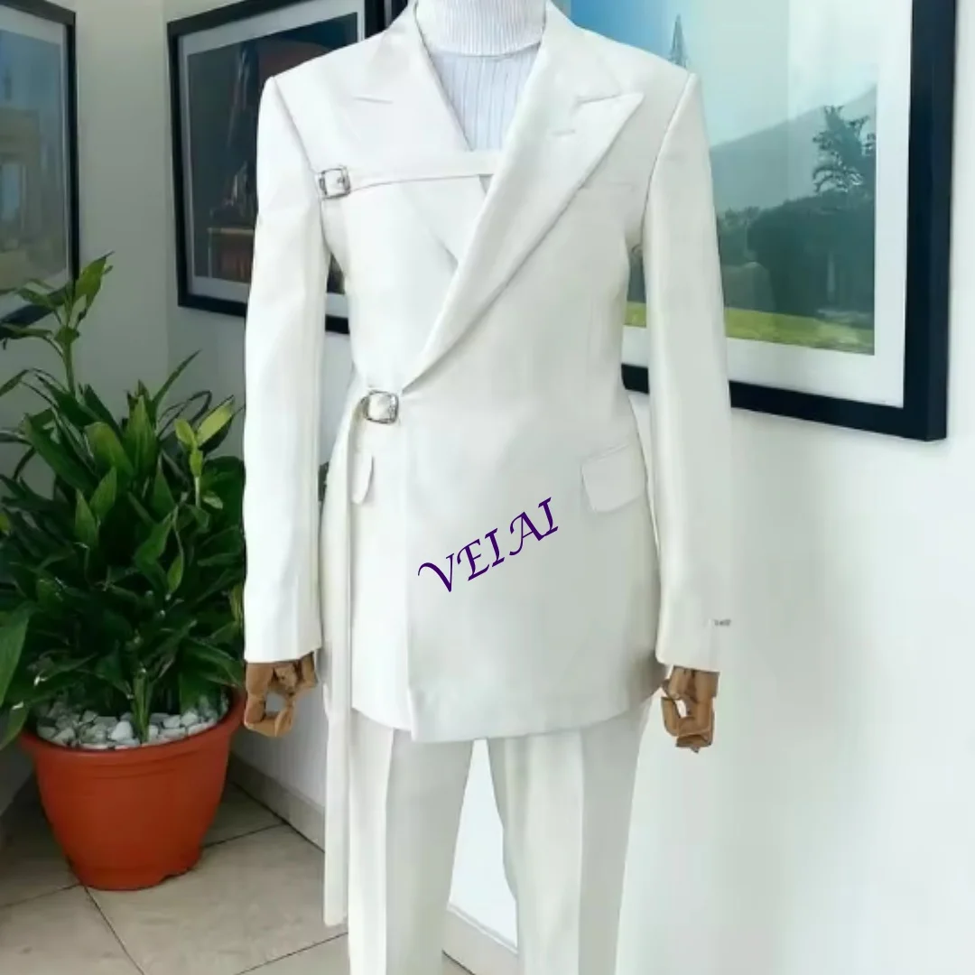 CustomizedFit Formal Men Suits 2 Pieces Formal Set Jacket with Pants Unique Design Bridegroom Wedding Tuxedo for Party Occasions
CustomizedFit Formal Men Suits 2 Pieces Formal Set Jacket with Pants Unique Design Bridegroom Wedding Tuxedo for Party Occasions