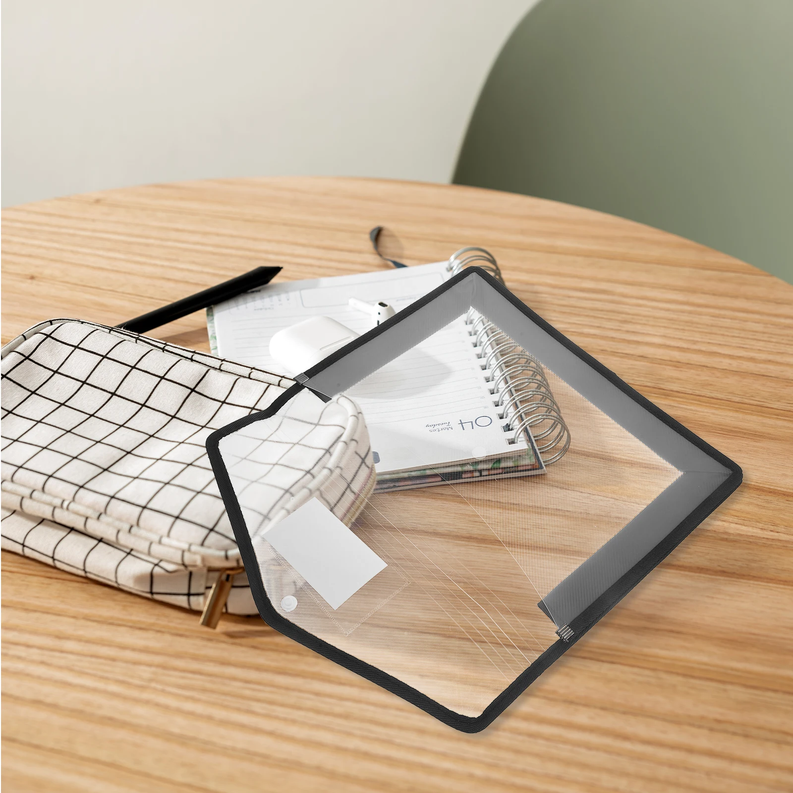 2pcs A4 Bags Snap Buckle Plastic Envelope Clear Folder File Plastic Envelope Bags With Buckle Files ganizer Storage
2pcs A4 Bags Snap Buckle Plastic Envelope Clear Folder File Plastic Envelope Bags With Buckle Files ganizer Storage