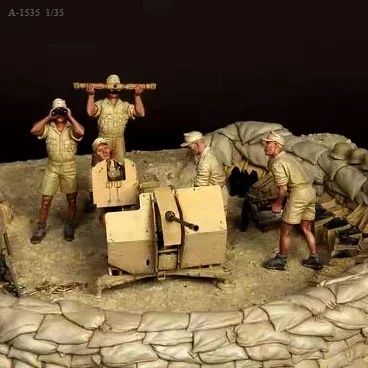 1/35 Resin model kits figure colorless and self-assembled (No scene+5 people) A-1535
1/35 Resin model kits figure colorless and self-assembled (No scene+5 people) A-1535