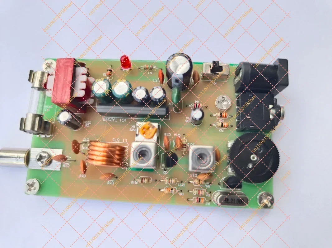 DIY Short Wave Micro Power Radio Transmitter Kit | AM/SW Campus Broadcast System & Electronic Assembly Project
DIY Short Wave Micro Power Radio Transmitter Kit | AM/SW Campus Broadcast System & Electronic Assembly Project