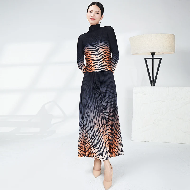 Woma Casual Style New Elastic Top and Long Pleated Skirt Two-Piece Set With Long Sleeve and Leopard Print for Women
Woma Casual Style New Elastic Top and Long Pleated Skirt Two-Piece Set With Long Sleeve and Leopard Print for Women