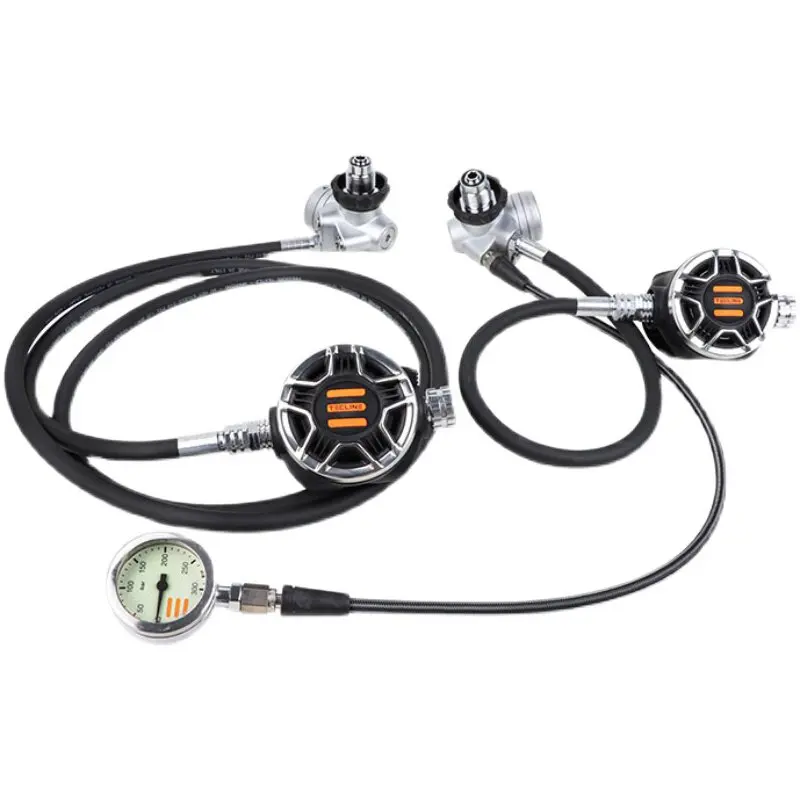TEC2 with residual pressure gauge, technical diving double bottle regulator hole diving
TEC2 with residual pressure gauge, technical diving double bottle regulator hole diving