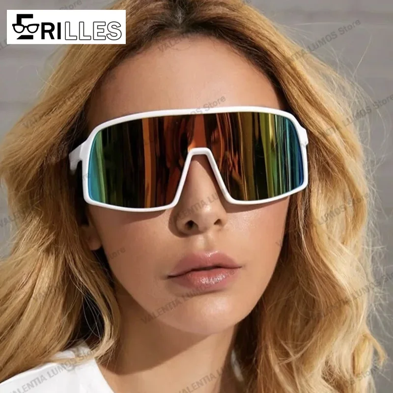 New Colorful Cycling Glasses Men's One-piece Sunglasses European and American Fashion Outdoor Sports Sunglasses
New Colorful Cycling Glasses Men's One-piece Sunglasses European and American Fashion Outdoor Sports Sunglasses