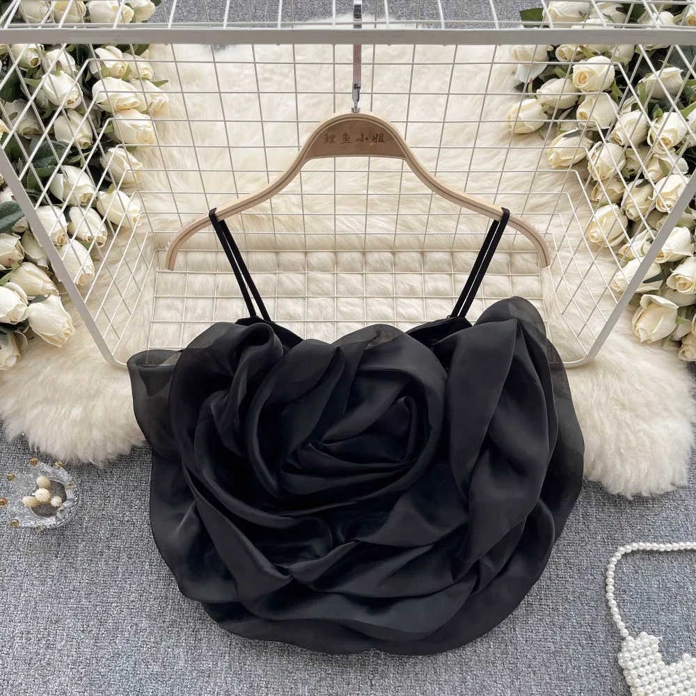 Summer Vintage Stereo Flower Halter Vest Backless Pleated Sling Crop Top 3D Flowers Holiday Camisole Vest
Summer Vintage Stereo Flower Halter Vest Backless Pleated Sling Crop Top 3D Flowers Holiday Camisole Vest