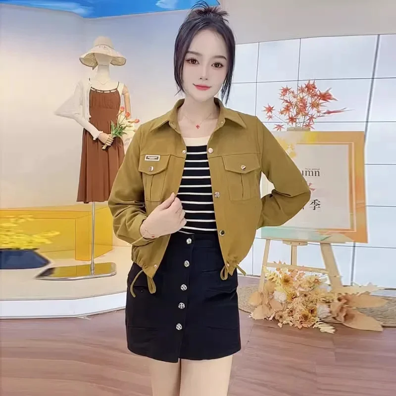 Xiaoxiangfeng Shirt Jacket Women 2025Spring Autumn New Coat Single-Breasted Short Outwear Ladies Drawstring Temperament Overcoat
Xiaoxiangfeng Shirt Jacket Women 2025Spring Autumn New Coat Single-Breasted Short Outwear Ladies Drawstring Temperament Overcoat