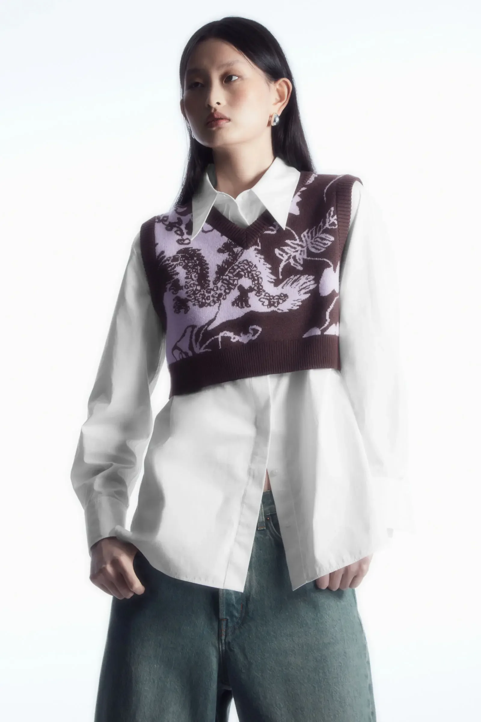 XIMIAN APPAREL 2026 YAZHIMEI cos spring new style of Women's leisure Dragon series standard version short vest
XIMIAN APPAREL 2026 YAZHIMEI cos spring new style of Women's leisure Dragon series standard version short vest