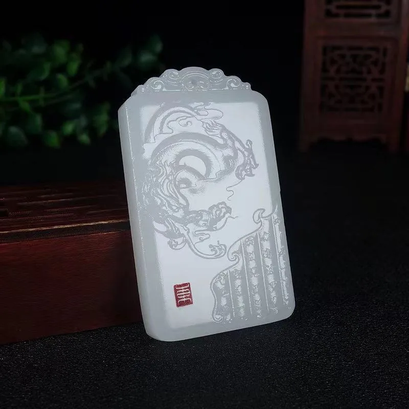 Natural Pendant White Jade Dragon Line World Men's and Women's Fashion Pendant Pendant Jewelry
Natural Pendant White Jade Dragon Line World Men's and Women's Fashion Pendant Pendant Jewelry