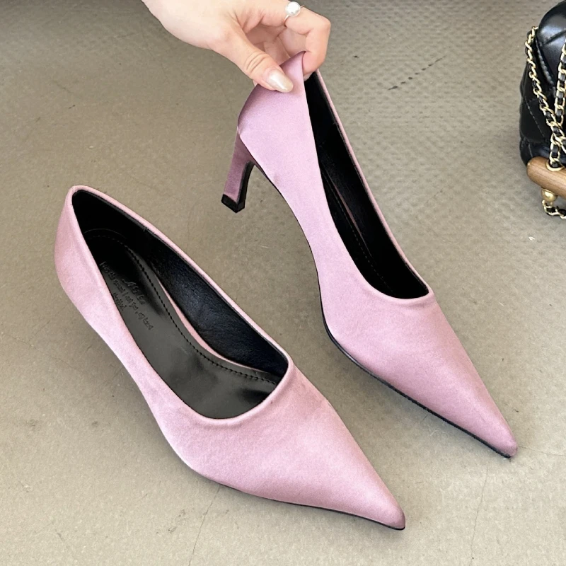 Satin Elegant High Heels Ladies Shallow Mature Fashion Office Shoes Female Sexy Pointed Toe Pumps Wedding Dress Shoes Women
Satin Elegant High Heels Ladies Shallow Mature Fashion Office Shoes Female Sexy Pointed Toe Pumps Wedding Dress Shoes Women