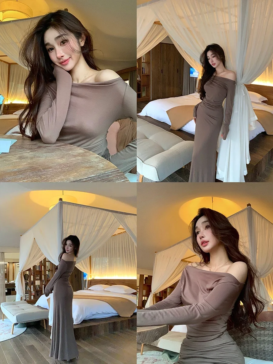 Achi Wool Blend Knitted Two-Piece Set with Asymmetrical Shoulder Top And High Waist Skirt for Women Chic Fashion Ensemble
Achi Wool Blend Knitted Two-Piece Set with Asymmetrical Shoulder Top And High Waist Skirt for Women Chic Fashion Ensemble