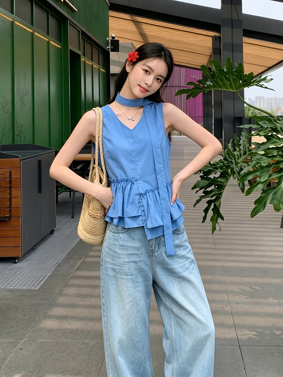 Style Irregular Hem Blouse Women's Summer New Design Lotus Leaf Top Breathable Skin-Friendly V-Neck Sleeveless Shirt
Style Irregular Hem Blouse Women's Summer New Design Lotus Leaf Top Breathable Skin-Friendly V-Neck Sleeveless Shirt