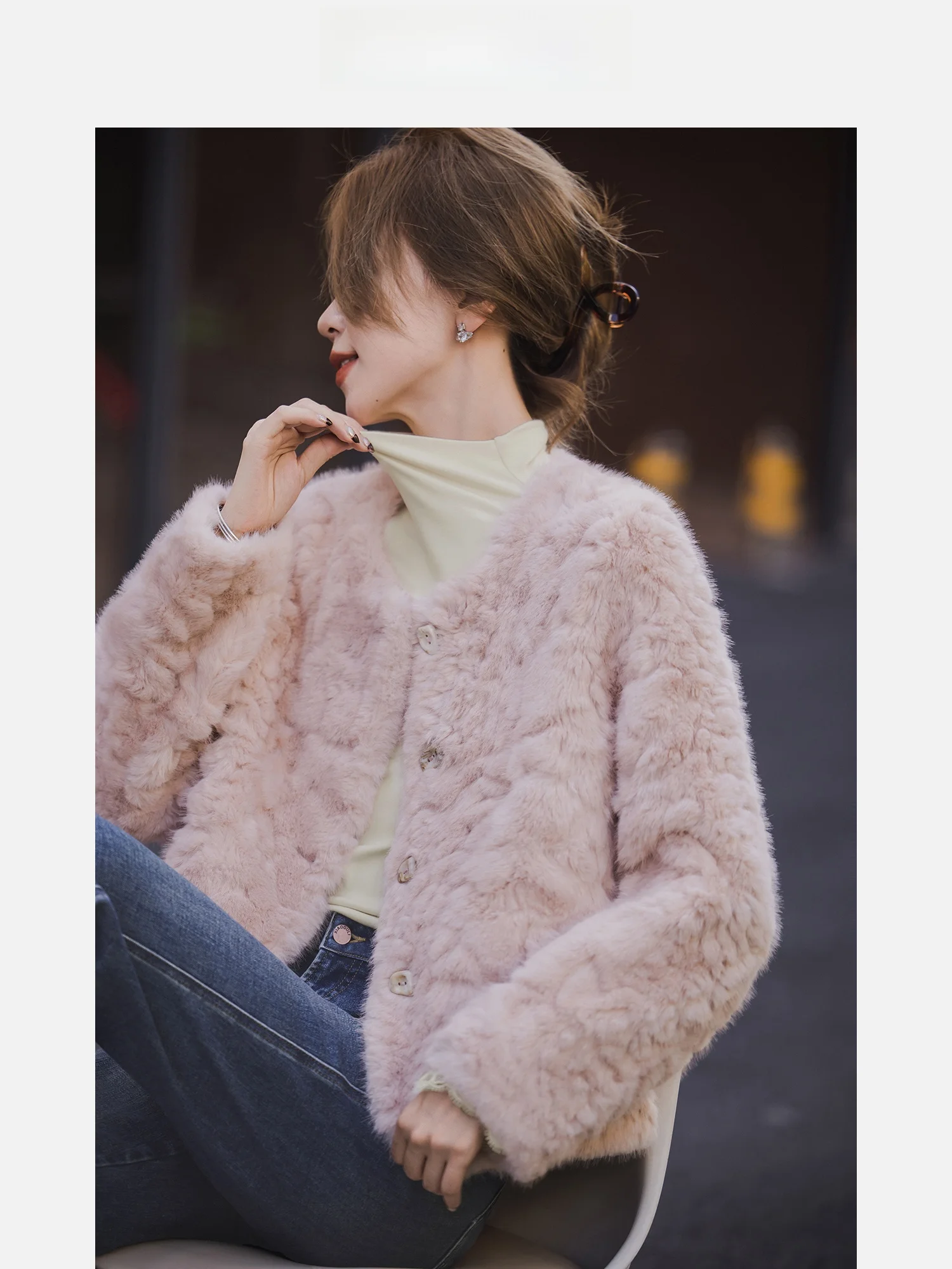 Women's Autumn Winter Straight Tube Outerwear Soft White Effect Poer Fog Sea Fur Simulation Leather Fur Jaet ort Coat
Women's Autumn Winter Straight Tube Outerwear Soft White Effect Poer Fog Sea Fur Simulation Leather Fur Jaet ort Coat