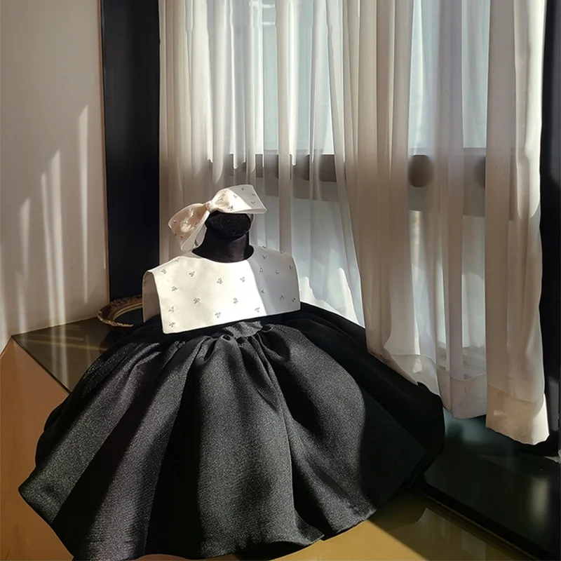 Black Satin Baby Girl First Birthday Evening Dress Flower Girl Princess Gown Party Pageant Formal Toddler Celebration Outfit
Black Satin Baby Girl First Birthday Evening Dress Flower Girl Princess Gown Party Pageant Formal Toddler Celebration Outfit