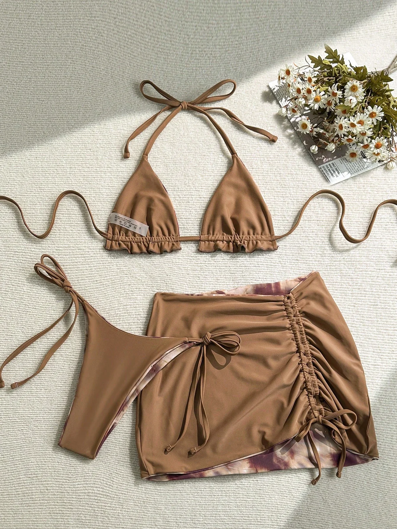 Tie-Dye Print Halter Drawstring 3-Piece Bikini Set For Women Beach Vacation
Tie-Dye Print Halter Drawstring 3-Piece Bikini Set For Women Beach Vacation