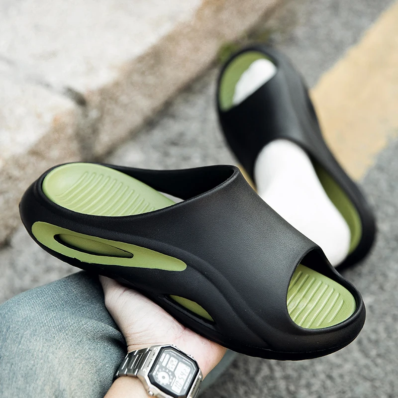 Men's New Summer Style Large Size Slippers for Outdoor Wear, Beach Sandals
Men's New Summer Style Large Size Slippers for Outdoor Wear, Beach Sandals