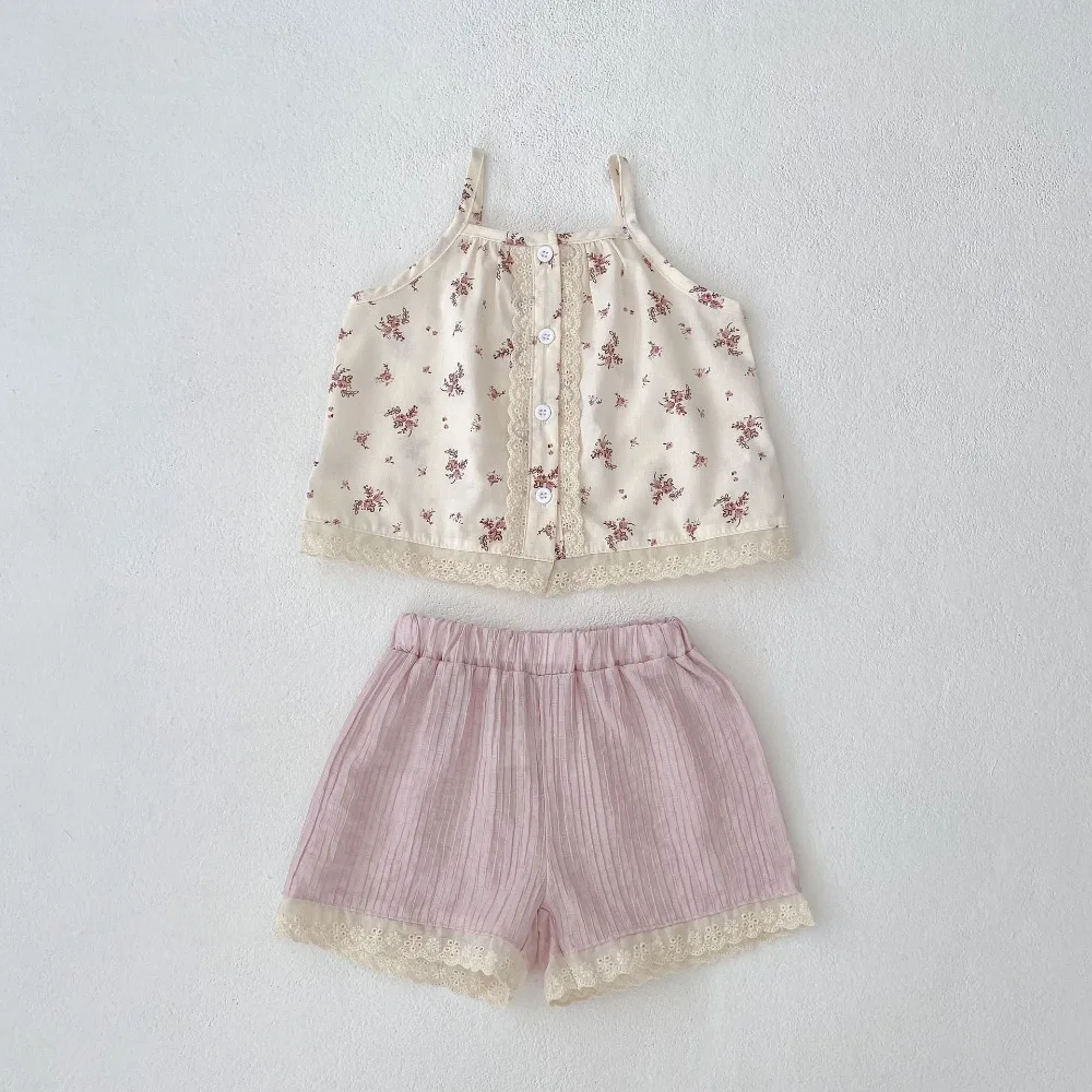 INS Summer Children Girl Clothing Set 0-4Years Toddler Kids Flower Camis Tops+Elastic Waist Shorts 2PCS Outfits Clothes
INS Summer Children Girl Clothing Set 0-4Years Toddler Kids Flower Camis Tops+Elastic Waist Shorts 2PCS Outfits Clothes
