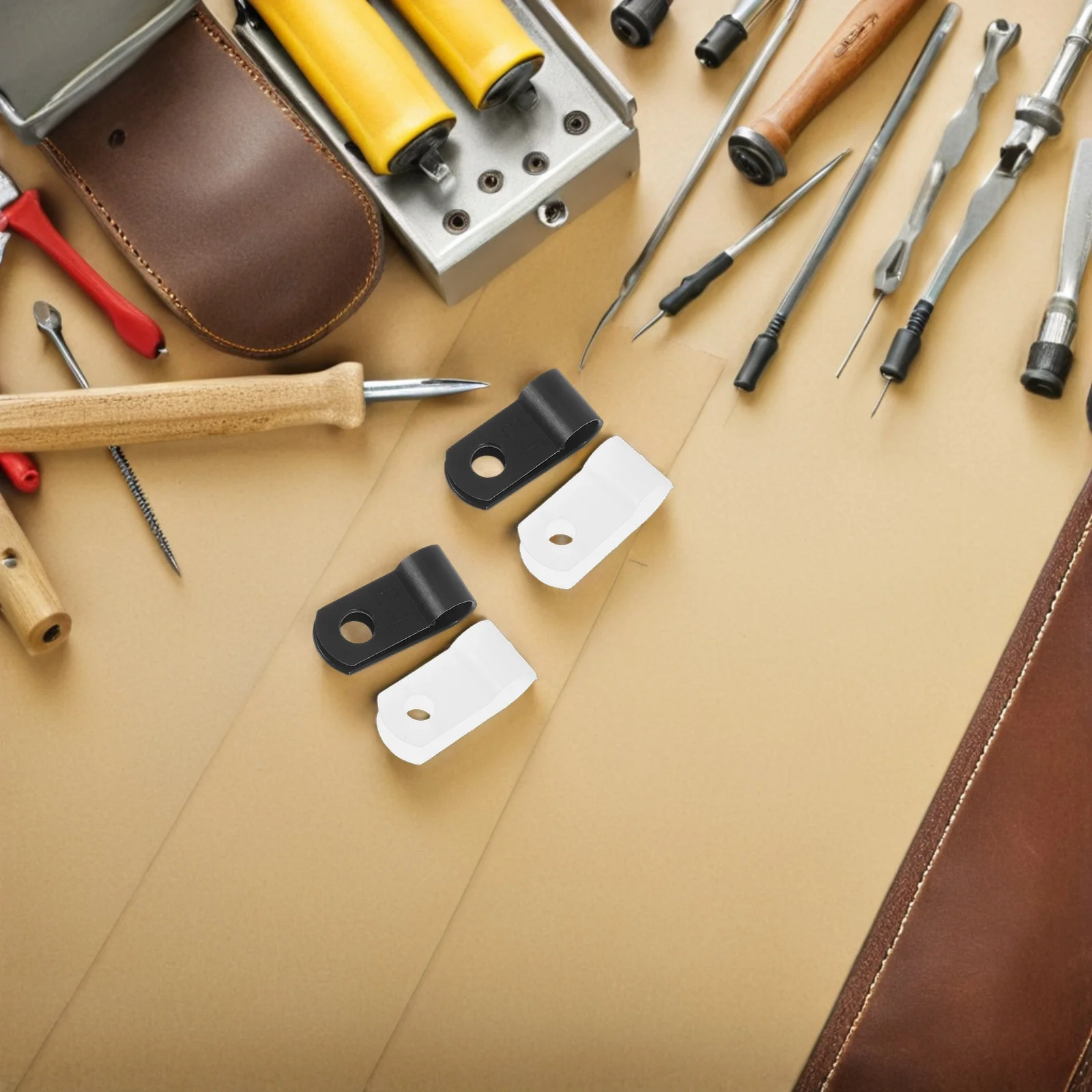 200Pcs R Type Cable Clamps Nylon Screw Cord Holder Clip for Cable Management and Cord Organizer Wire Tie Retainer
200Pcs R Type Cable Clamps Nylon Screw Cord Holder Clip for Cable Management and Cord Organizer Wire Tie Retainer