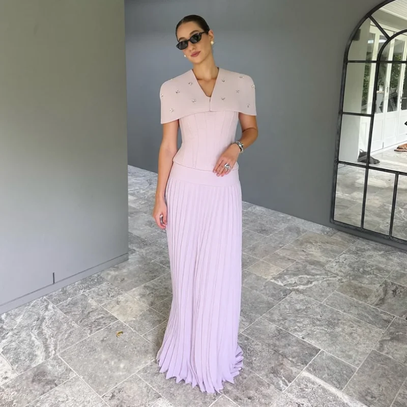 Elegant Shawl Slim Top Pleated Skirt Set Lady Retro Purple Sleeveless Tube High Waist Long Skirts Sets Women Summer Chic Evening
Elegant Shawl Slim Top Pleated Skirt Set Lady Retro Purple Sleeveless Tube High Waist Long Skirts Sets Women Summer Chic Evening