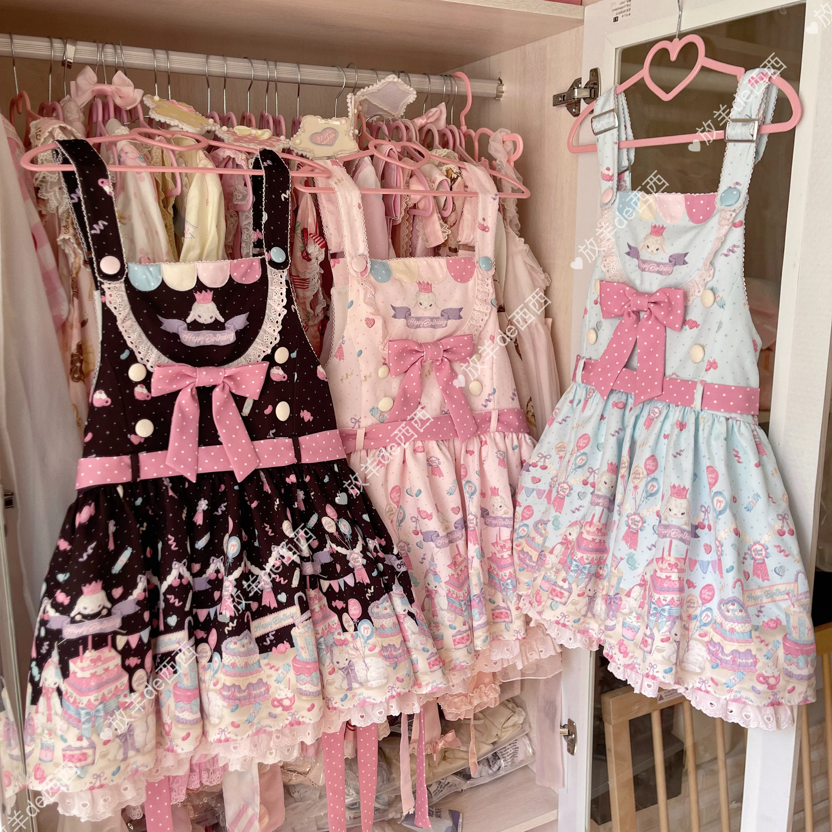 Harajuku оригинальная миниатюрная Лолита сладкая и высокая собака короткая юбка на подтяжках с принтом милый Jk день рождения принцесса женский костюм подарок
Harajuku оригинальная миниатюрная Лолита сладкая и высокая собака короткая юбка на подтяжках с принтом милый Jk день рождения принцесса женский костюм подарок