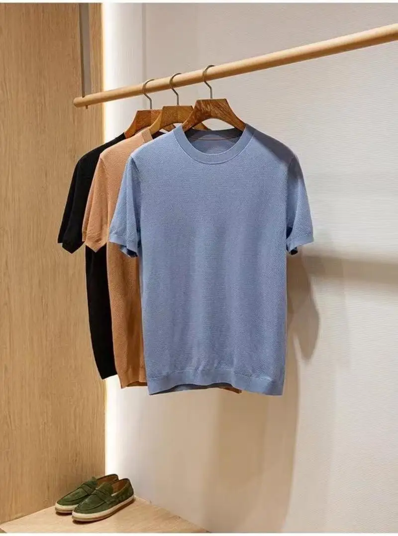 Mulberry silk, Lyocell cotton blend, high-end summer men's pineapple knitted round neck short sleeved T-shirt
Mulberry silk, Lyocell cotton blend, high-end summer men's pineapple knitted round neck short sleeved T-shirt