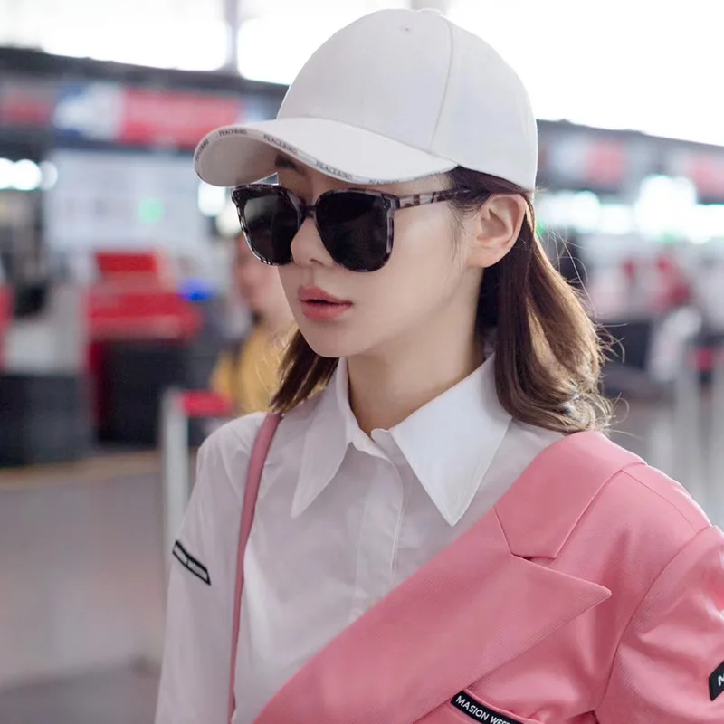 OEMG Lenses 2024 Woman B7206 Adult None Oval Eyewear Women Sunglasses Vintage Special Counter por
OEMG Lenses 2024 Woman B7206 Adult None Oval Eyewear Women Sunglasses Vintage Special Counter por